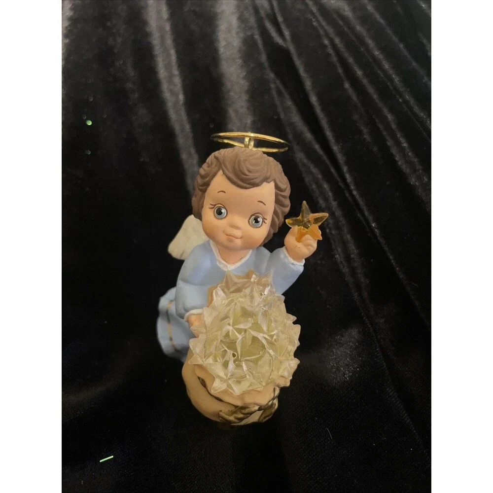 1990 Hallmark Keepsake Ornament Magic Light Up Starlight Angel Holiday Christmas